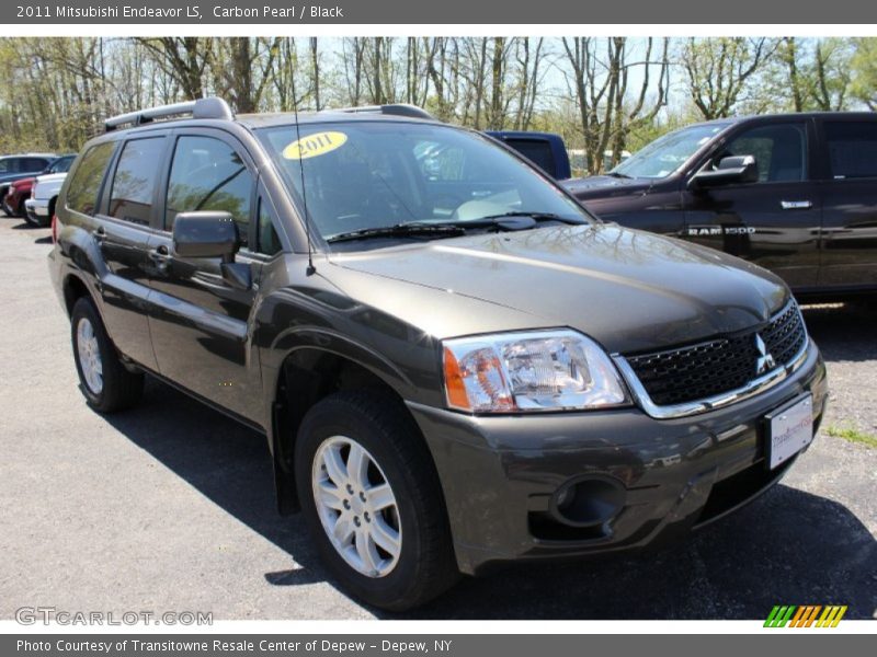 Carbon Pearl / Black 2011 Mitsubishi Endeavor LS