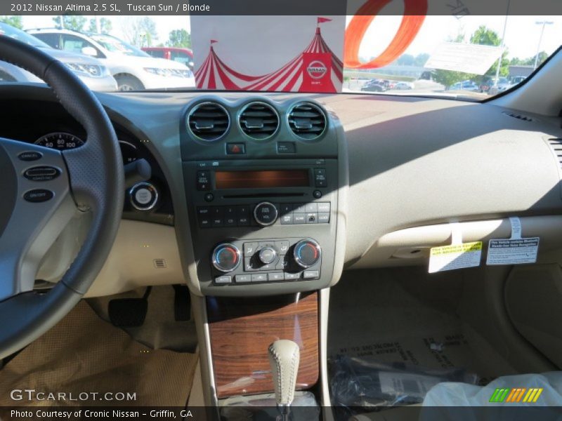 Tuscan Sun / Blonde 2012 Nissan Altima 2.5 SL