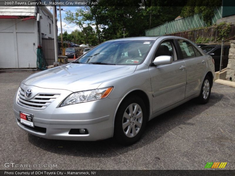 Magnetic Gray Metallic / Ash 2007 Toyota Camry XLE