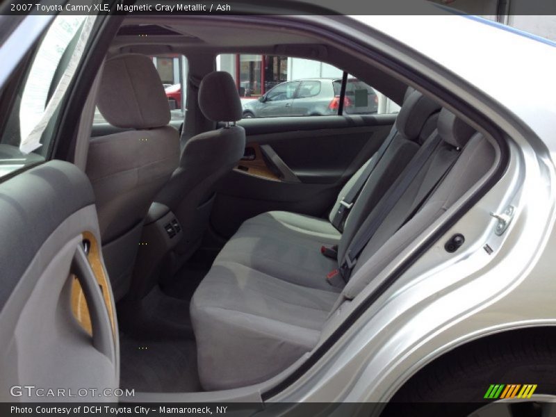 Magnetic Gray Metallic / Ash 2007 Toyota Camry XLE