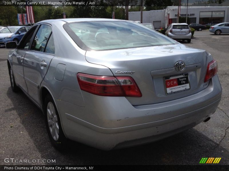 Magnetic Gray Metallic / Ash 2007 Toyota Camry XLE
