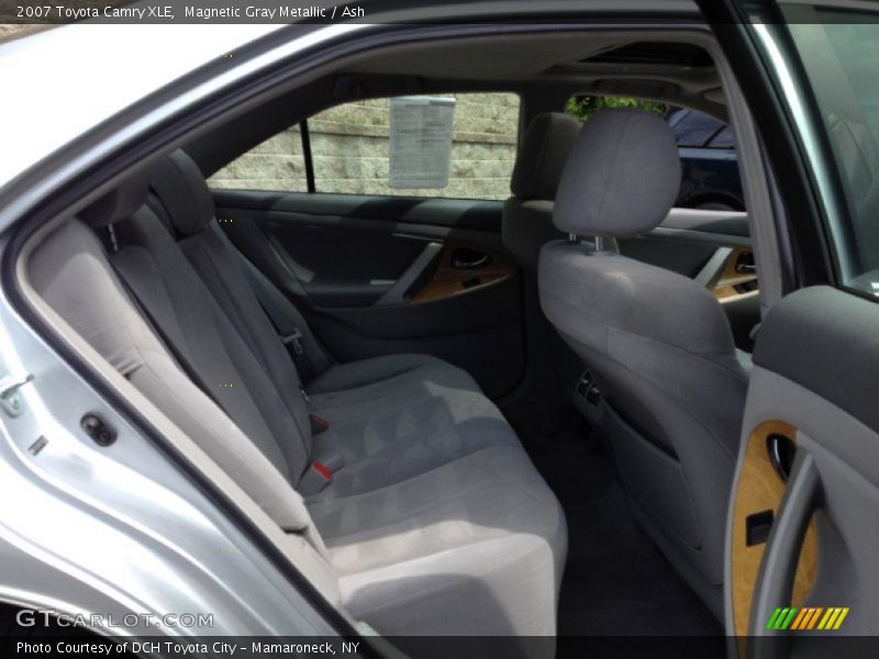 Magnetic Gray Metallic / Ash 2007 Toyota Camry XLE
