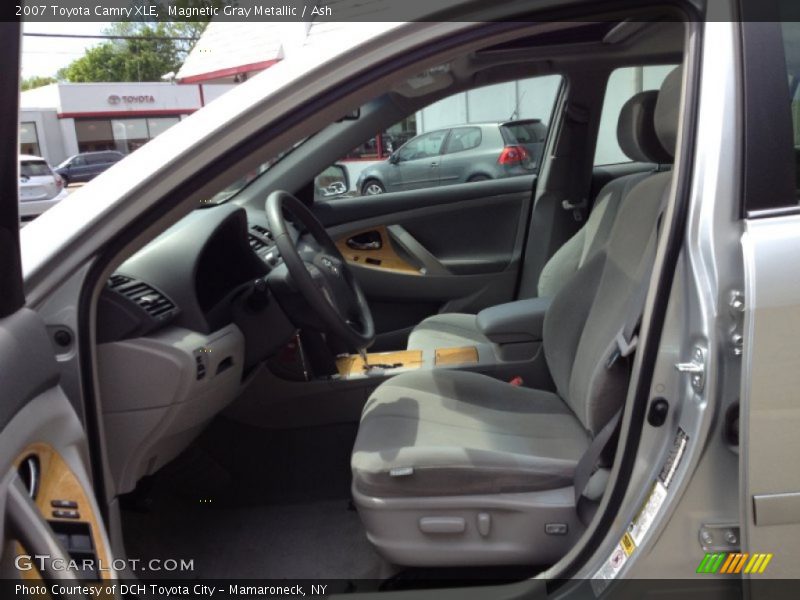 Magnetic Gray Metallic / Ash 2007 Toyota Camry XLE