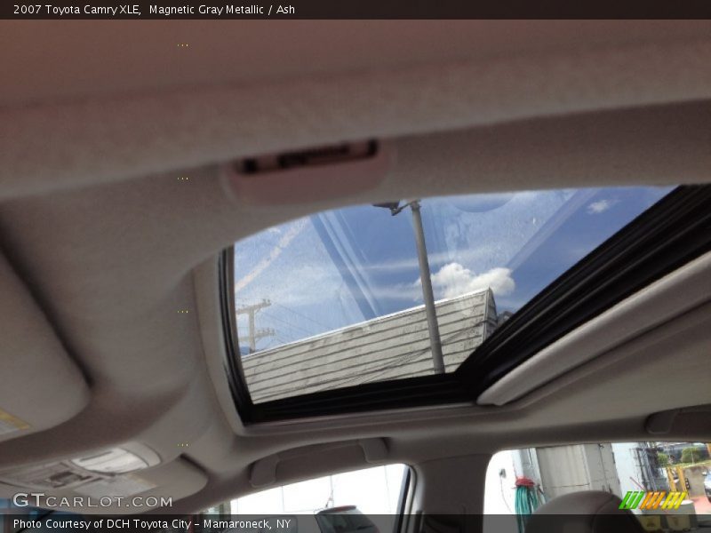 Magnetic Gray Metallic / Ash 2007 Toyota Camry XLE