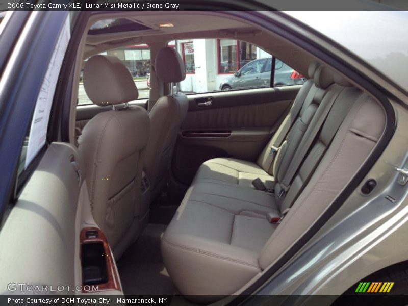 Lunar Mist Metallic / Stone Gray 2006 Toyota Camry XLE