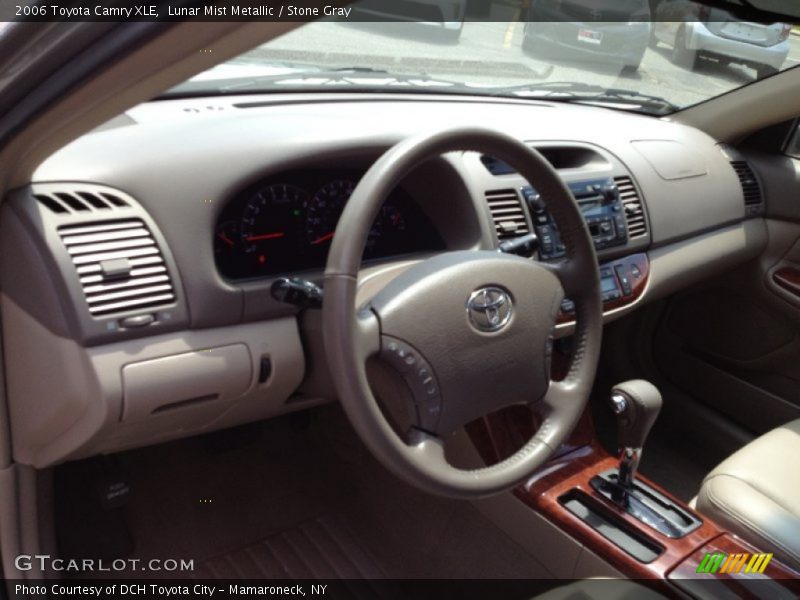 Lunar Mist Metallic / Stone Gray 2006 Toyota Camry XLE