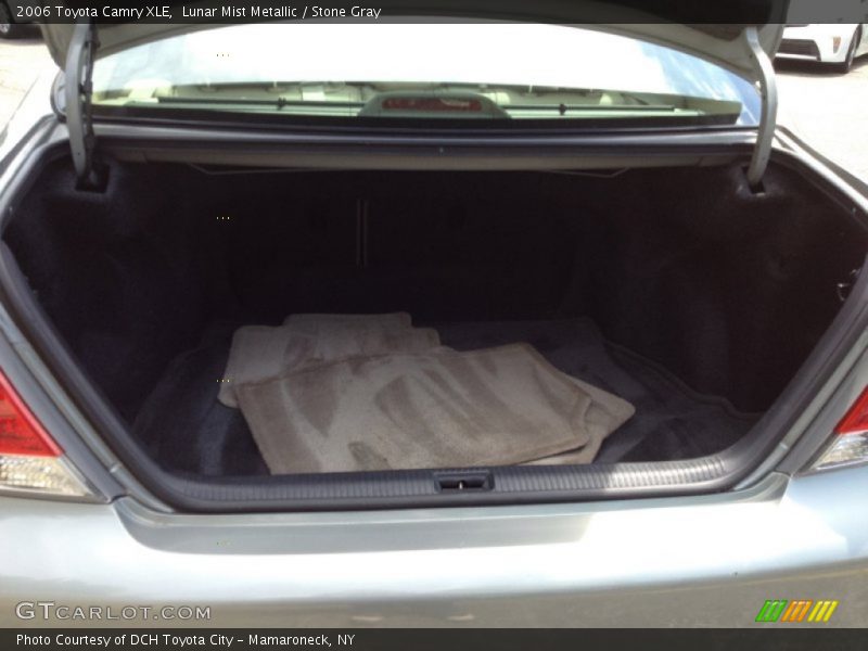 Lunar Mist Metallic / Stone Gray 2006 Toyota Camry XLE