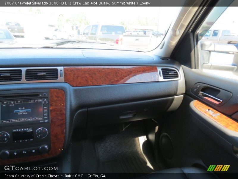 Summit White / Ebony 2007 Chevrolet Silverado 3500HD LTZ Crew Cab 4x4 Dually