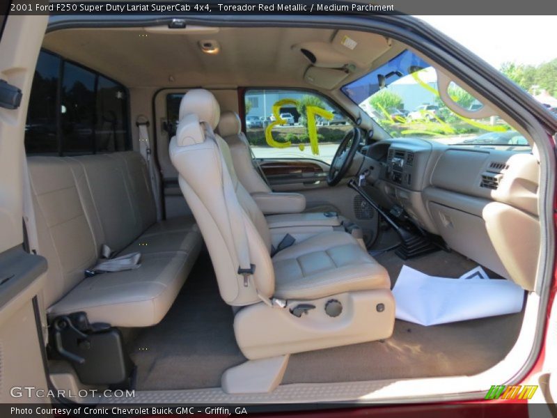 Toreador Red Metallic / Medium Parchment 2001 Ford F250 Super Duty Lariat SuperCab 4x4