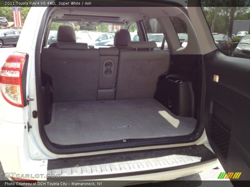 Super White / Ash 2011 Toyota RAV4 V6 4WD