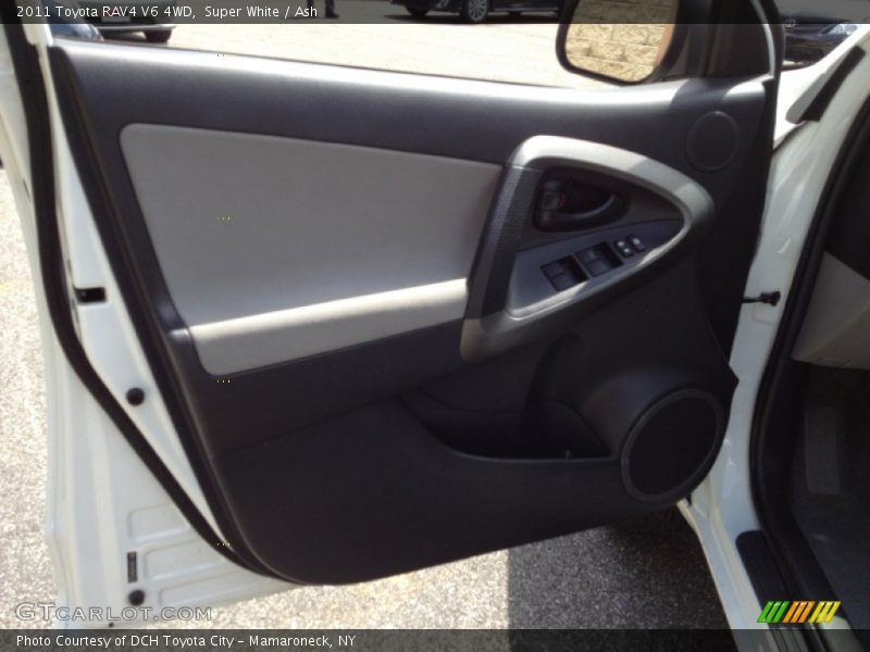 Super White / Ash 2011 Toyota RAV4 V6 4WD