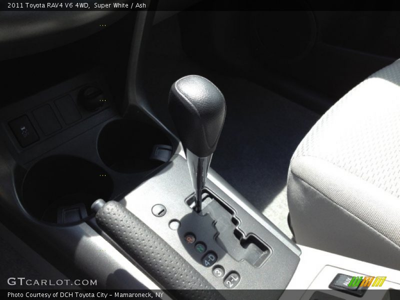 Super White / Ash 2011 Toyota RAV4 V6 4WD