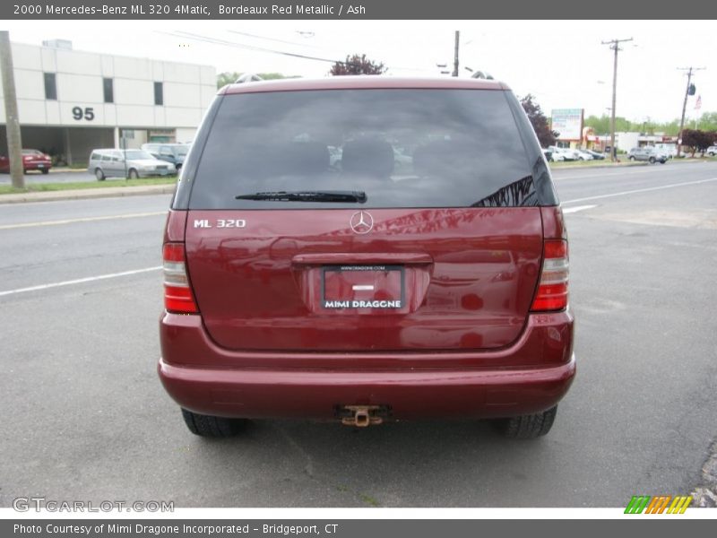 Bordeaux Red Metallic / Ash 2000 Mercedes-Benz ML 320 4Matic