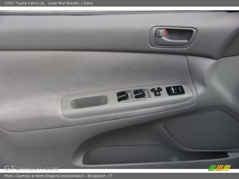 Lunar Mist Metallic / Stone 2002 Toyota Camry LE
