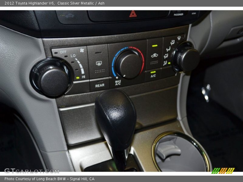 Classic Silver Metallic / Ash 2012 Toyota Highlander V6