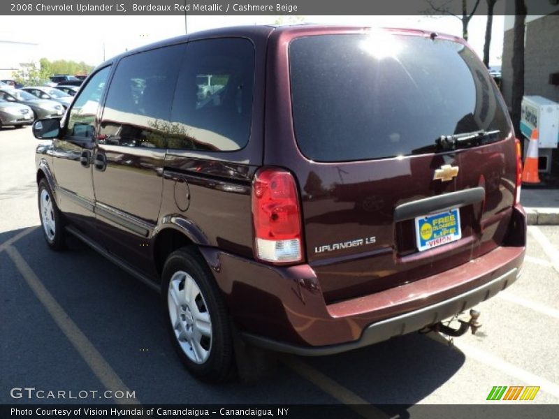 Bordeaux Red Metallic / Cashmere Beige 2008 Chevrolet Uplander LS