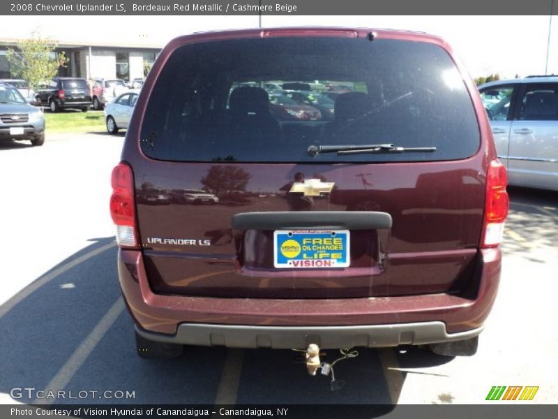 Bordeaux Red Metallic / Cashmere Beige 2008 Chevrolet Uplander LS