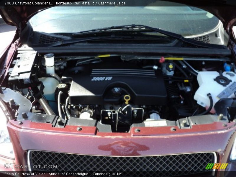 Bordeaux Red Metallic / Cashmere Beige 2008 Chevrolet Uplander LS