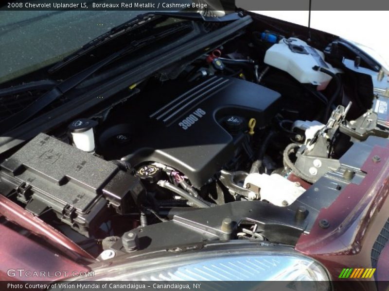 Bordeaux Red Metallic / Cashmere Beige 2008 Chevrolet Uplander LS
