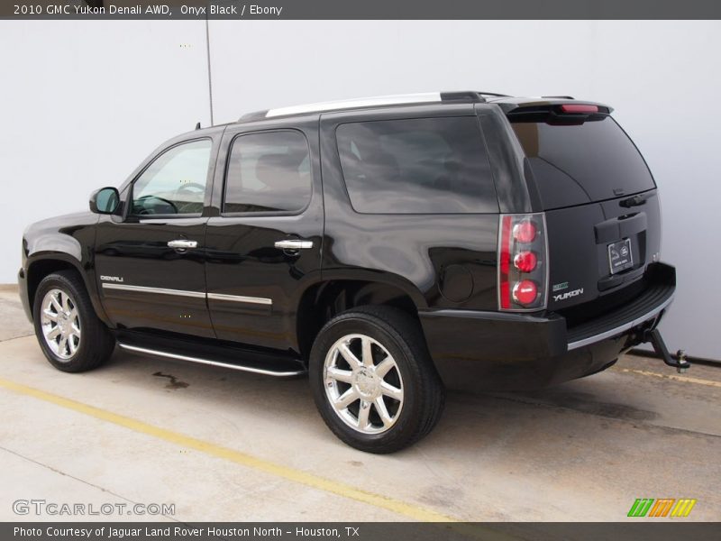 Onyx Black / Ebony 2010 GMC Yukon Denali AWD