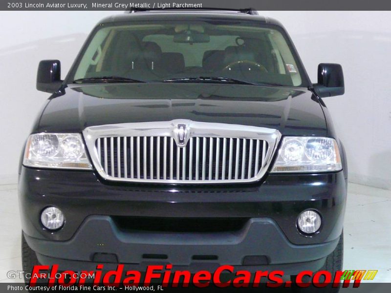 Mineral Grey Metallic / Light Parchment 2003 Lincoln Aviator Luxury