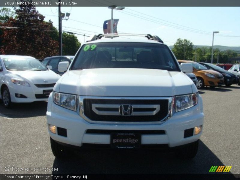White / Gray 2009 Honda Ridgeline RTS
