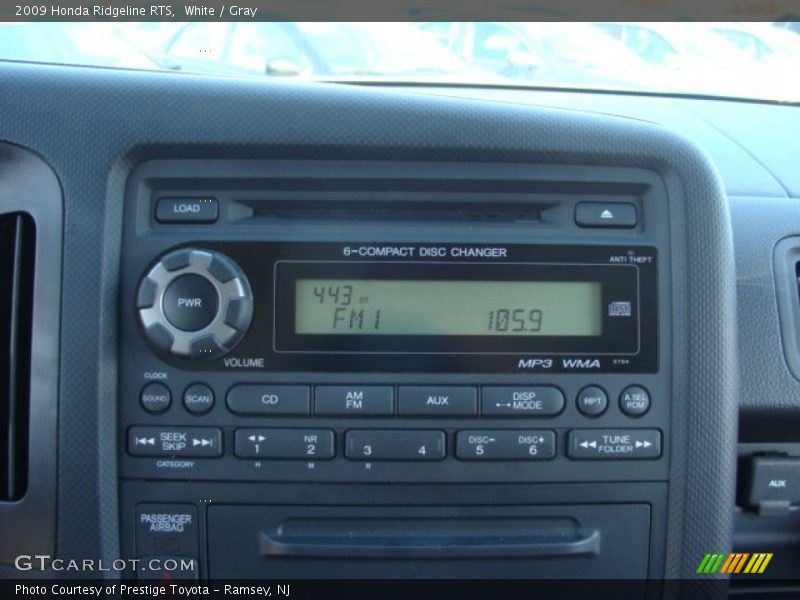 White / Gray 2009 Honda Ridgeline RTS