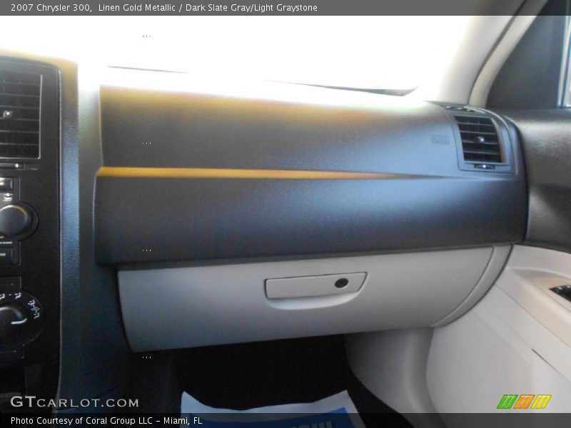 Linen Gold Metallic / Dark Slate Gray/Light Graystone 2007 Chrysler 300