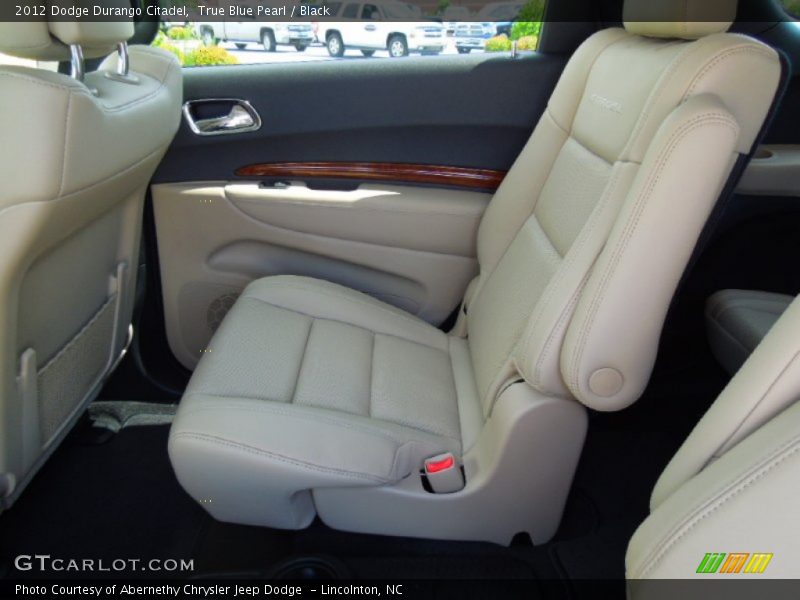 True Blue Pearl / Black 2012 Dodge Durango Citadel