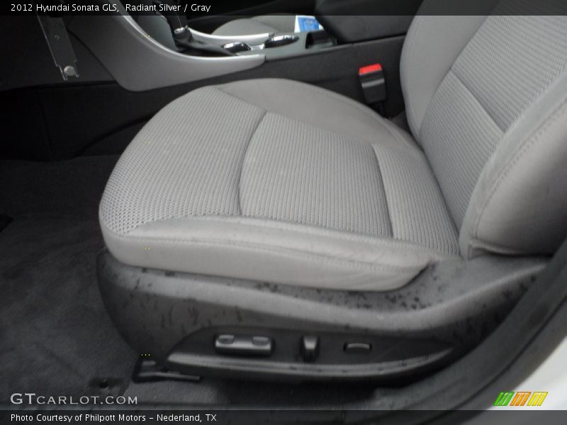 Radiant Silver / Gray 2012 Hyundai Sonata GLS