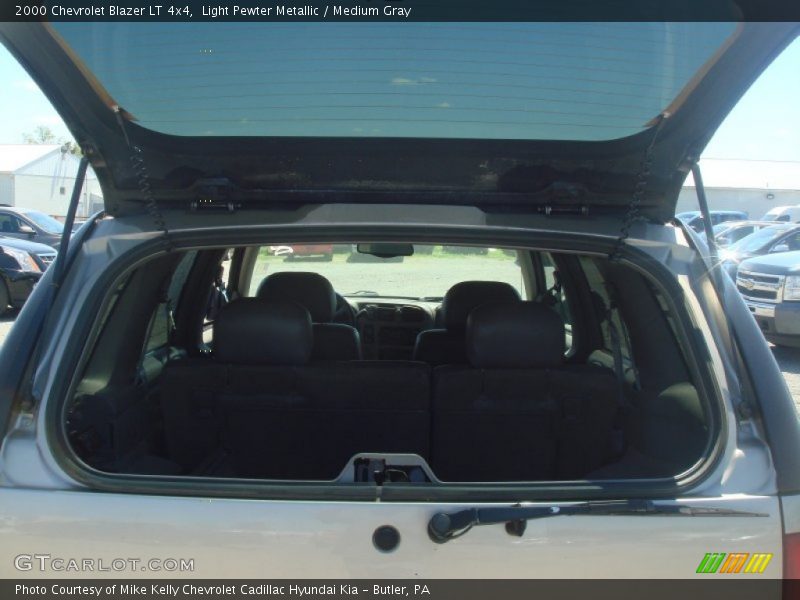 Light Pewter Metallic / Medium Gray 2000 Chevrolet Blazer LT 4x4