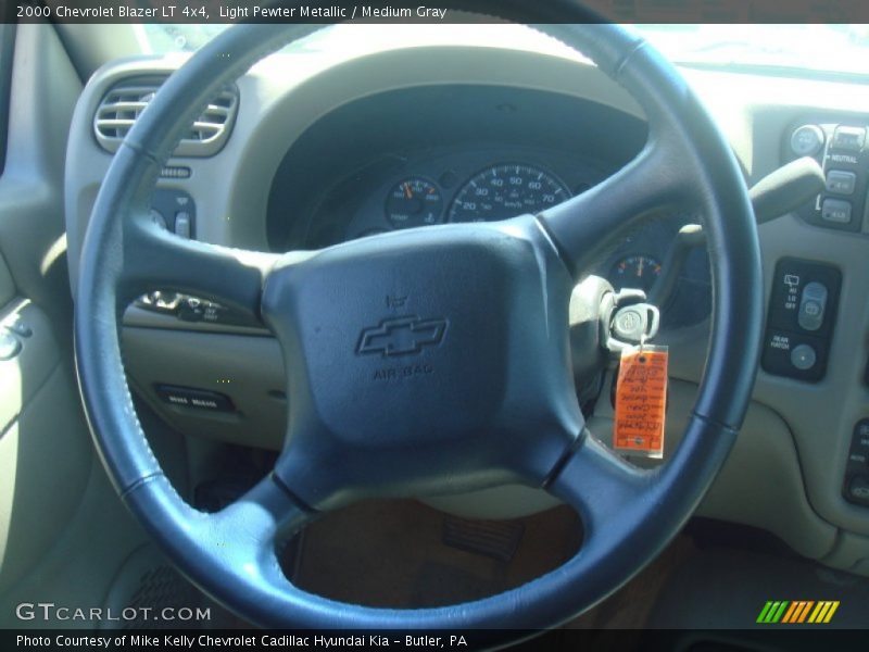 Light Pewter Metallic / Medium Gray 2000 Chevrolet Blazer LT 4x4