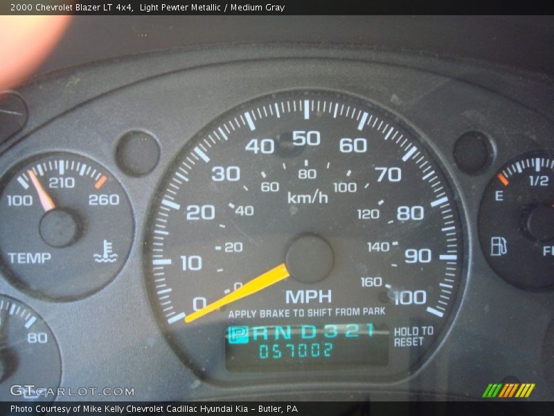 Light Pewter Metallic / Medium Gray 2000 Chevrolet Blazer LT 4x4