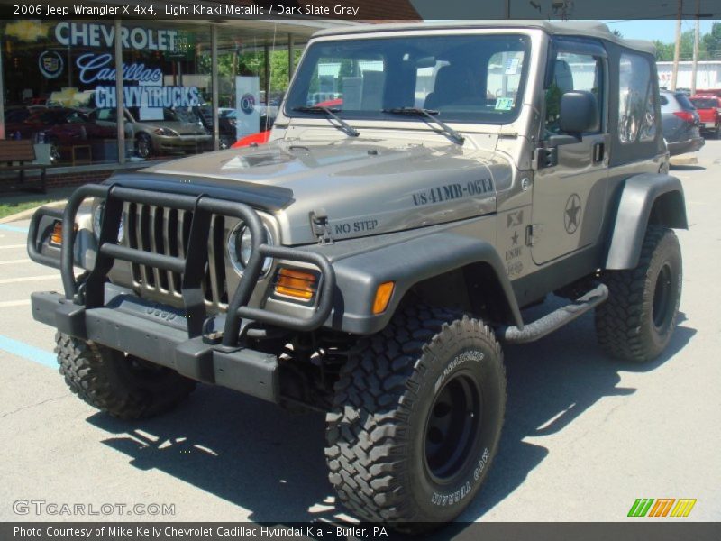 Light Khaki Metallic / Dark Slate Gray 2006 Jeep Wrangler X 4x4
