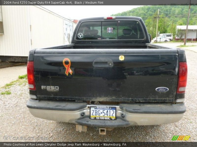 Black / Medium Flint 2004 Ford F250 Super Duty FX4 SuperCab 4x4