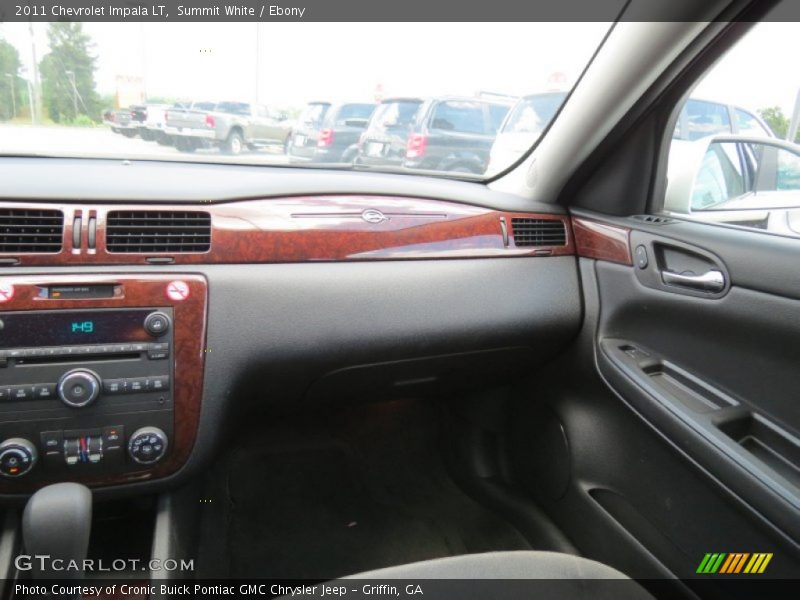 Summit White / Ebony 2011 Chevrolet Impala LT