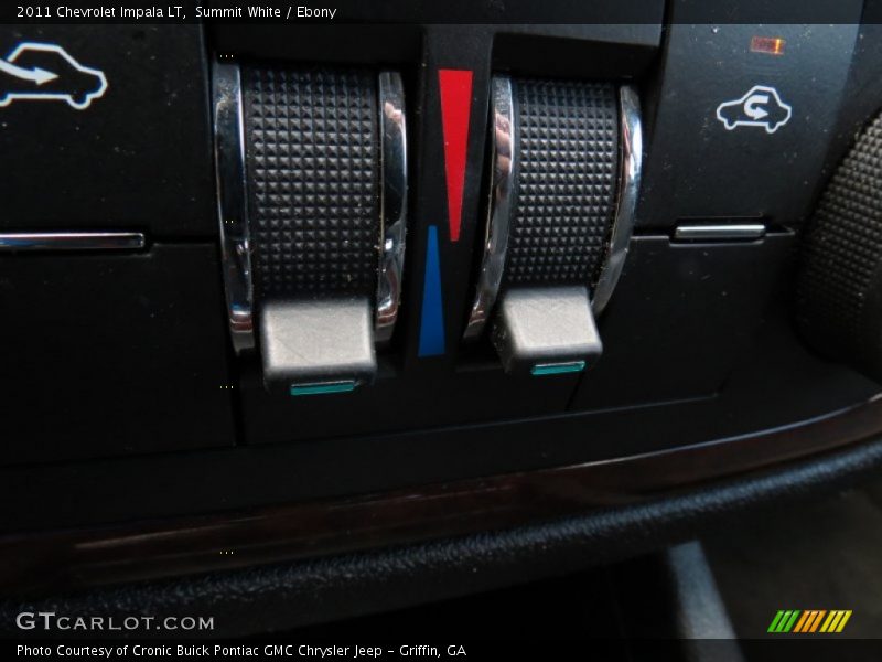 Summit White / Ebony 2011 Chevrolet Impala LT