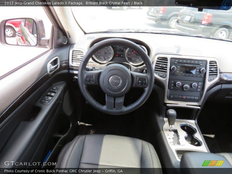 Brilliant Black Crystal Pearl / Black 2012 Jeep Grand Cherokee Laredo X Package
