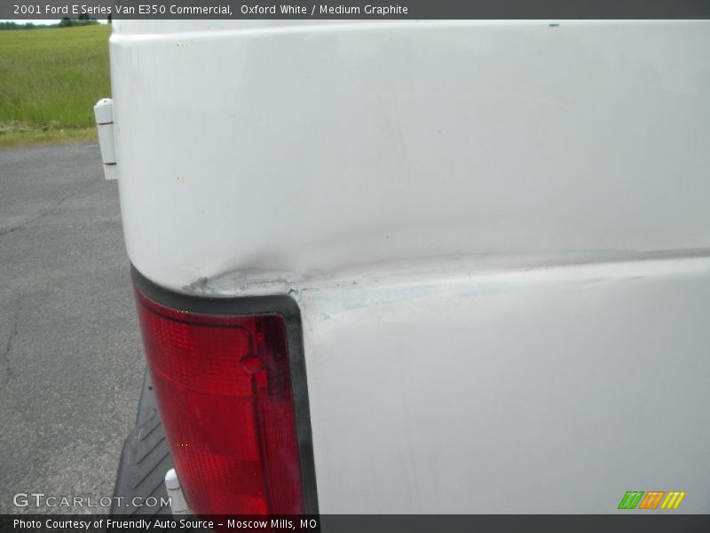 Oxford White / Medium Graphite 2001 Ford E Series Van E350 Commercial
