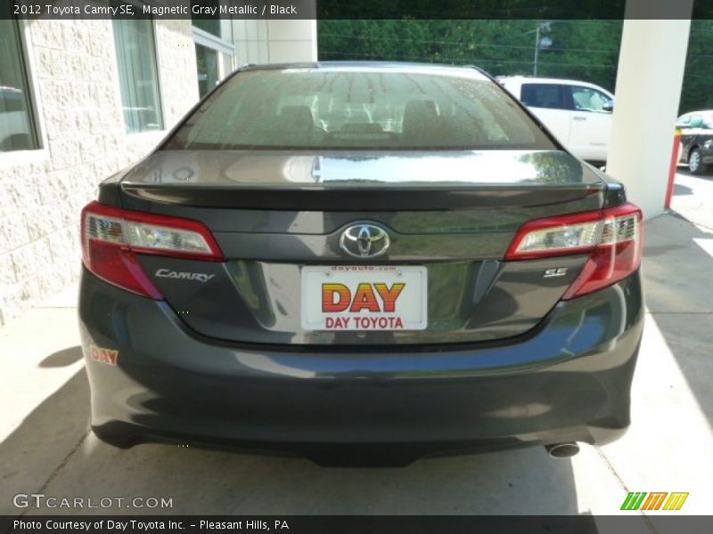 Magnetic Gray Metallic / Black 2012 Toyota Camry SE