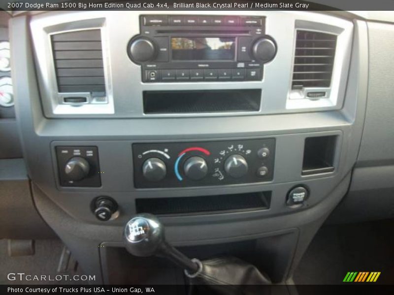 Brilliant Black Crystal Pearl / Medium Slate Gray 2007 Dodge Ram 1500 Big Horn Edition Quad Cab 4x4
