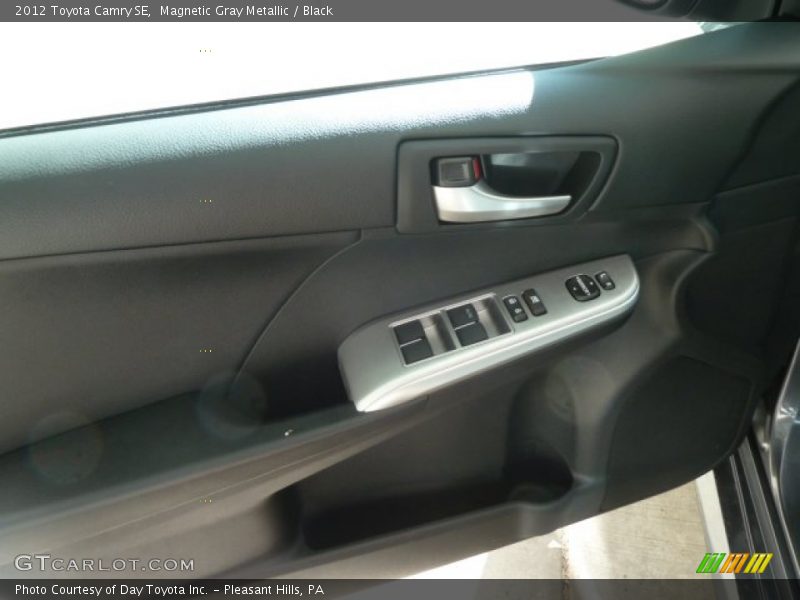 Magnetic Gray Metallic / Black 2012 Toyota Camry SE