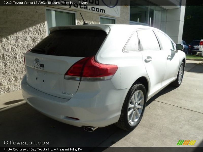 Blizzard White Pearl / Ivory 2012 Toyota Venza LE AWD