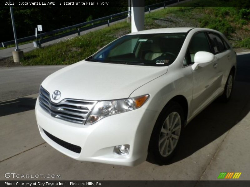 Blizzard White Pearl / Ivory 2012 Toyota Venza LE AWD