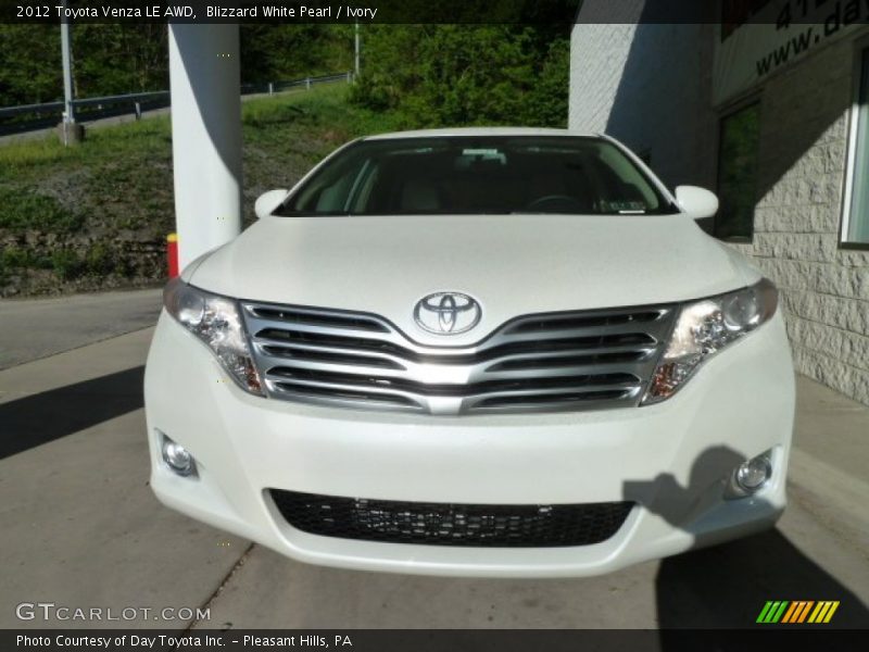 Blizzard White Pearl / Ivory 2012 Toyota Venza LE AWD