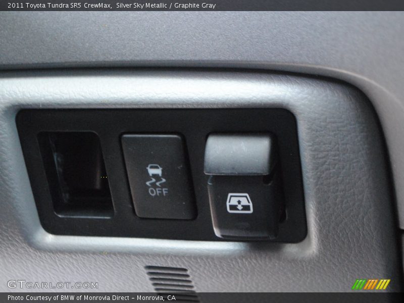 Silver Sky Metallic / Graphite Gray 2011 Toyota Tundra SR5 CrewMax