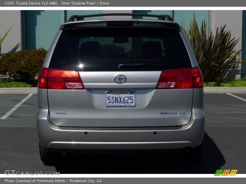 Silver Shadow Pearl / Stone 2005 Toyota Sienna XLE AWD