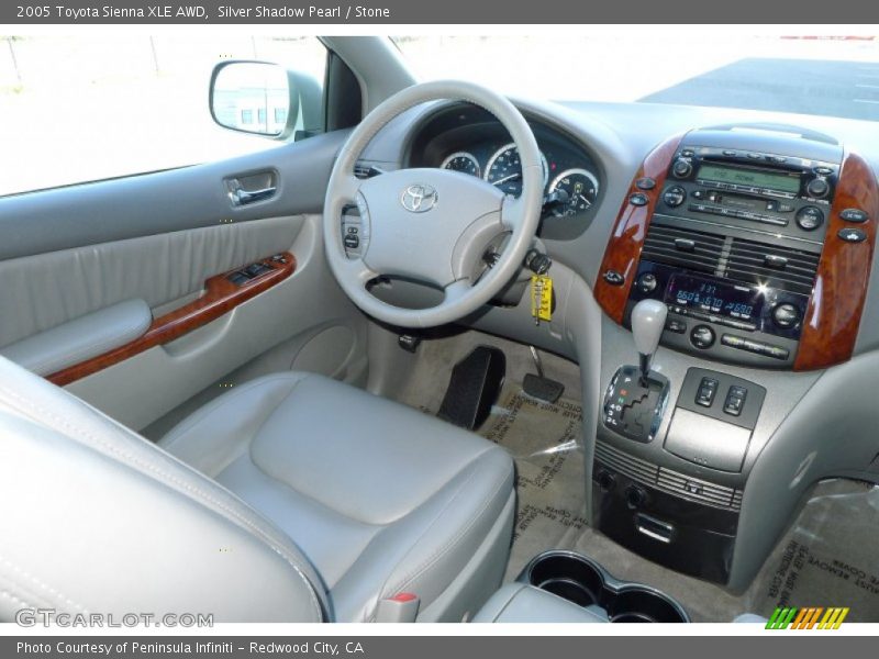 Silver Shadow Pearl / Stone 2005 Toyota Sienna XLE AWD