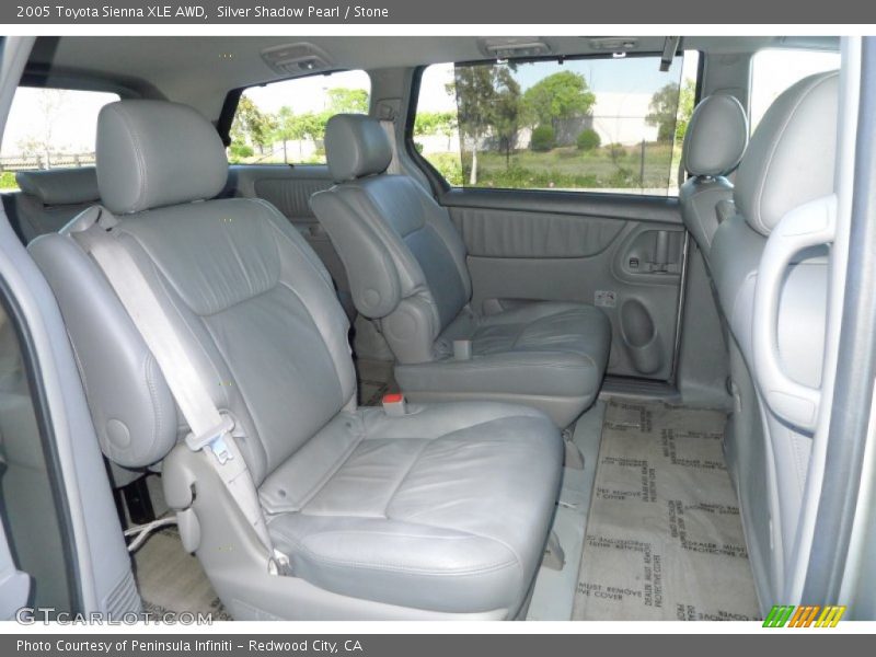 Silver Shadow Pearl / Stone 2005 Toyota Sienna XLE AWD