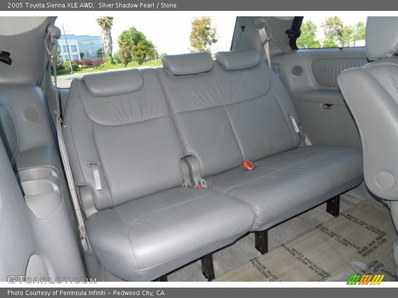 Silver Shadow Pearl / Stone 2005 Toyota Sienna XLE AWD